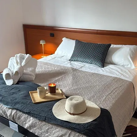 Eldorado Hotel 3*