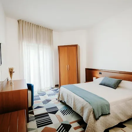 Eldorado 3* Apiro