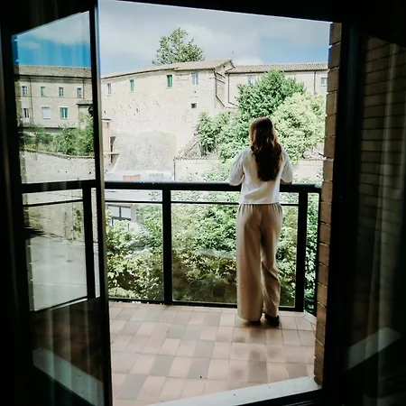 Eldorado Hotel 3*